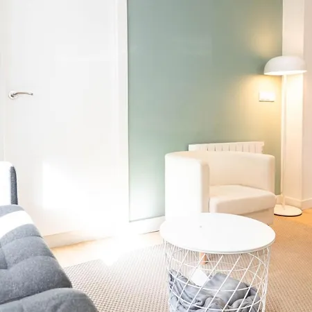 Apartment Bobes I