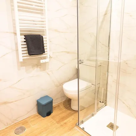 Bobes I Apartment *